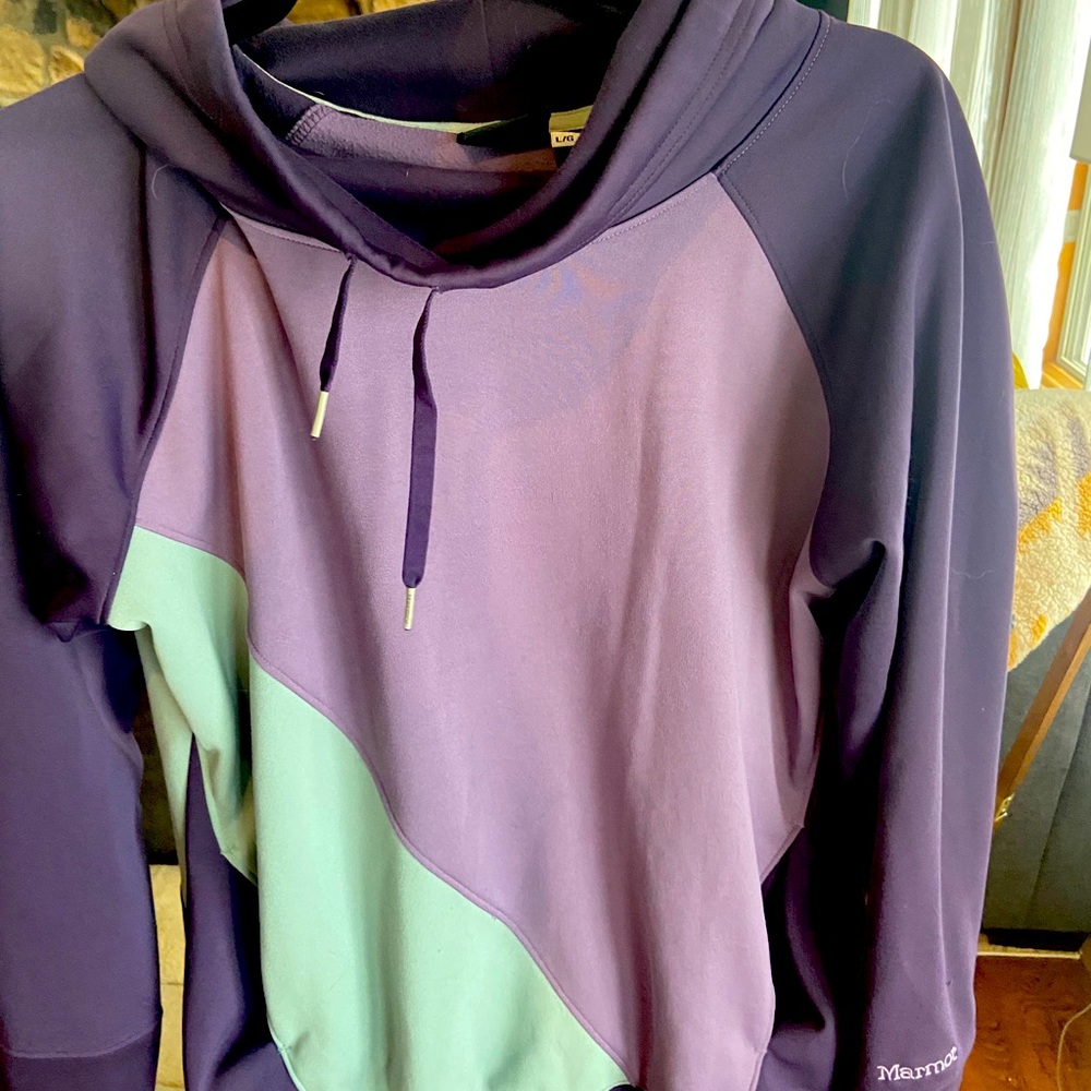 Marmot Sweatshirt